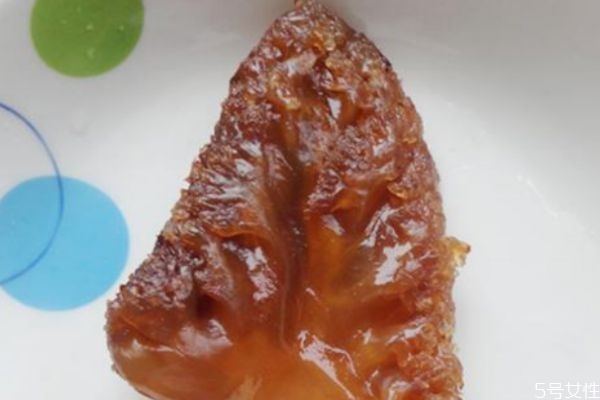 海蜇頭應(yīng)該怎么挑選呢 海蜇頭可以怎么吃呢 海蜇頭應(yīng)該怎么挑選呢 海蜇頭可以怎么吃呢