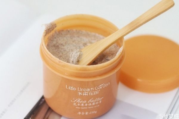 磨砂膏屬于液體嗎 磨砂膏的主要成分是什么 磨砂膏屬于液體嗎 磨砂膏的主要成分是什么