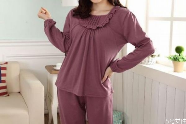 純棉睡衣會(huì)縮水嗎 純棉衣服為什么不能烘干 純棉睡衣會(huì)縮水嗎 純棉衣服為什么不能烘干