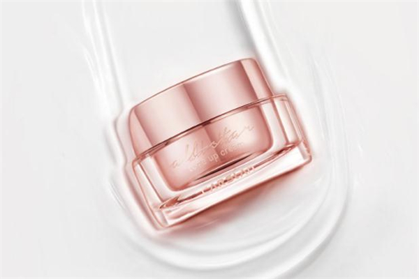 卡姿蘭素顏霜晚上可以用嗎 卡姿蘭素顏霜可以當面霜用嗎 卡姿蘭素顏霜晚上可以用嗎 卡姿蘭素顏霜可以當面霜用嗎