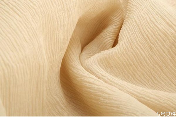 真絲睡衣皺了怎么辦 真絲皺了處理小妙招 真絲睡衣皺了怎么辦 真絲皺了處理小妙招