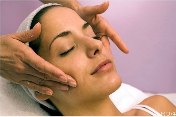 激光祛痘的原理是什么 激光祛痘的危害性 激光祛痘的原理是什么 激光祛痘的危害性