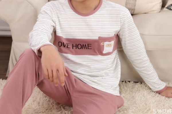 純棉睡衣會(huì)縮水嗎 純棉衣服為什么不能烘干 純棉睡衣會(huì)縮水嗎 純棉衣服為什么不能烘干