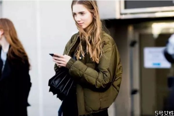 什么牌子的羽絨服好 品牌羽絨服有哪些牌子 什么牌子的羽絨服好 品牌羽絨服有哪些牌子