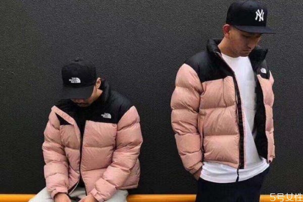 羽絨服要洗過(guò)才穿嗎 羽絨服沒(méi)怎么穿要洗么 羽絨服要洗過(guò)才穿嗎 羽絨服沒(méi)怎么穿要洗么