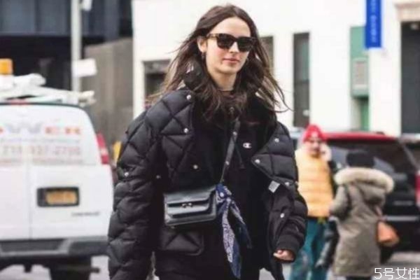 羽絨服顏色怎么選 羽絨服顏色選擇 羽絨服顏色怎么選 羽絨服顏色選擇