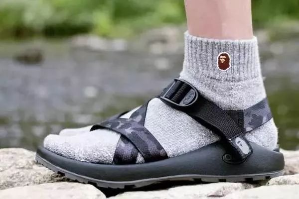 羊毛襪和棉襪有哪些優(yōu)缺點(diǎn) 羊毛襪和棉襪哪個好 羊毛襪和棉襪有哪些優(yōu)缺點(diǎn) 羊毛襪和棉襪哪個好