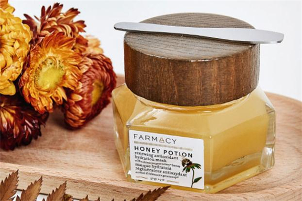 farmacy蜂蜜面膜為什么會(huì)發(fā)熱 farmacy蜂蜜面膜在哪買(mǎi)