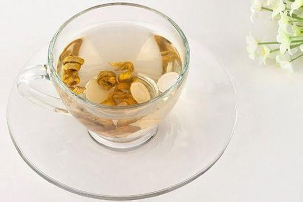 喝花旗參茶有什么好處 黨參和花旗參能一起吃嗎 喝花旗參茶有什么好處 黨參和花旗參能一起吃嗎