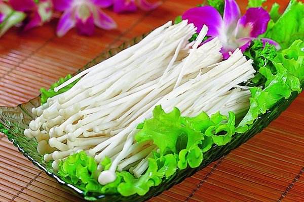 長(zhǎng)期吃金針菇好嗎 金針菇怎么做好吃 長(zhǎng)期吃金針菇好嗎 金針菇怎么做好吃
