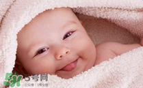 寶寶護臀膏可以擦臉嗎？寶寶護臀膏可以擦其他部位嗎？