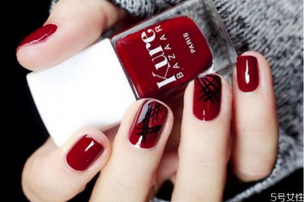 修指甲有幾種方式呢 美甲應該怎么做呢 修指甲有幾種方式呢 美甲應該怎么做呢