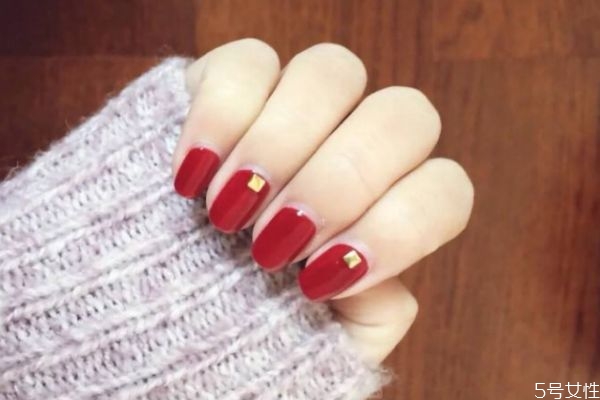 修指甲有幾種方式呢 美甲應該怎么做呢 修指甲有幾種方式呢 美甲應該怎么做呢