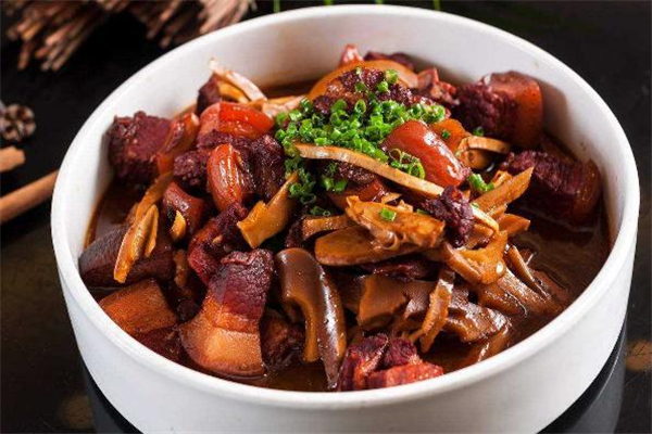 筍干和玉蘭片的區(qū)別 筍干和玉蘭片是一種食物嗎 筍干和玉蘭片的區(qū)別 筍干和玉蘭片是一種食物嗎