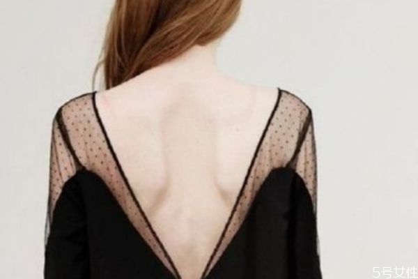 什么是蝴蝶骨呢 蝴蝶骨有什么作用呢 什么是蝴蝶骨呢 蝴蝶骨有什么作用呢