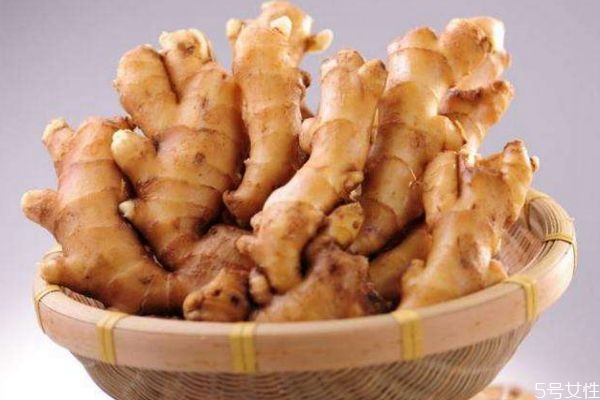 生姜可以直接吃嗎 吃生姜有什么注意的呢 生姜可以直接吃嗎 吃生姜有什么注意的呢