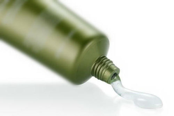 啫喱膏和啫喱水的區(qū)別 怎么判斷啫喱的好壞 啫喱膏和啫喱水的區(qū)別 怎么判斷啫喱的好壞