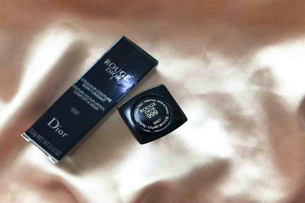 dior999啞光和滋潤包裝區(qū)別 迪奧999啞光和滋潤哪個好 dior999啞光和滋潤包裝區(qū)別 迪奧999啞光和滋潤哪個好