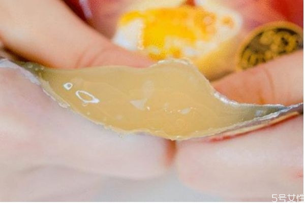 什么是果凍面膜呢 果凍面膜有什么優(yōu)點呢 什么是果凍面膜呢 果凍面膜有什么優(yōu)點呢