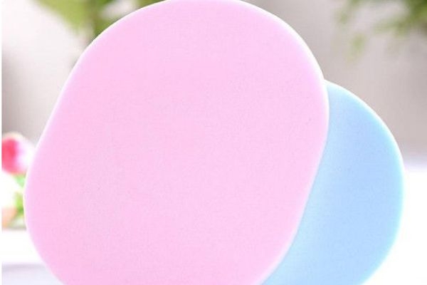 洗臉撲不起泡沫怎么辦 怎么用洗臉撲洗臉更干凈 洗臉撲不起泡沫怎么辦 怎么用洗臉撲洗臉更干凈