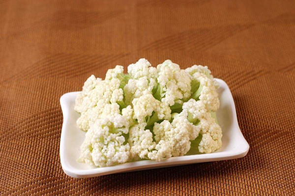 花菜變色了還能吃嗎 花菜怎么洗干凈 花菜變色了還能吃嗎 花菜怎么洗干凈