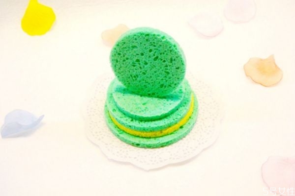 洗臉撲不起泡沫怎么辦 怎么用洗臉撲洗臉更干凈 洗臉撲不起泡沫怎么辦 怎么用洗臉撲洗臉更干凈