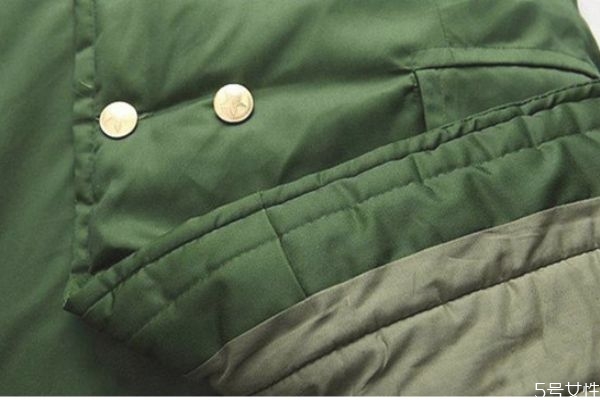 軍大衣為什么用熱熔棉 軍大衣是什么面料