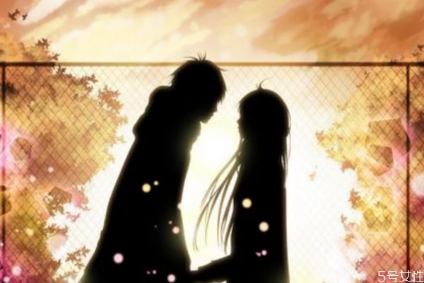 什么是愛情曖昧期呢 愛情曖昧期應(yīng)該怎么挑明呢 什么是愛情曖昧期呢 愛情曖昧期應(yīng)該怎么挑明呢