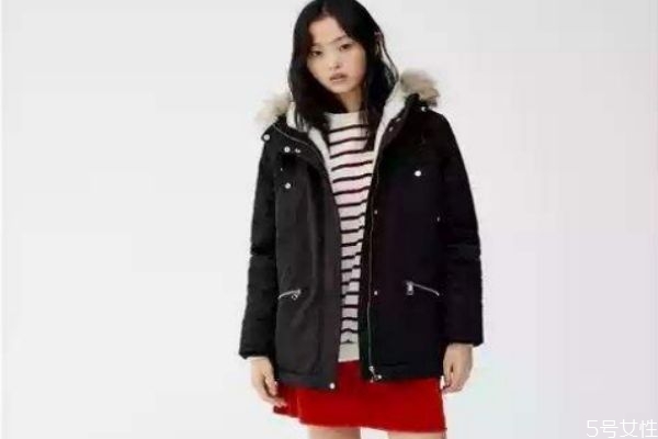 派克服和羽絨服哪個(gè)暖和 派克服和羽絨服區(qū)別 派克服和羽絨服哪個(gè)暖和 派克服和羽絨服區(qū)別