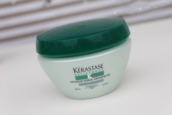 焗油膏有哪些危害 清洗焗油膏要注意什么 焗油膏有哪些危害 清洗焗油膏要注意什么