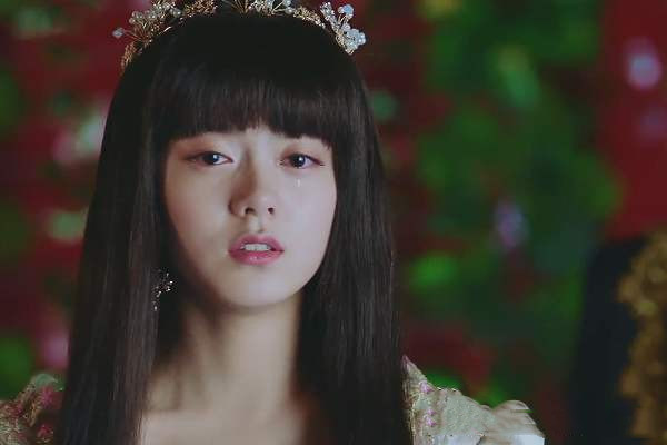 營(yíng)養(yǎng)油的正確使用方法 使用營(yíng)養(yǎng)油的技巧 營(yíng)養(yǎng)油的正確使用方法 使用營(yíng)養(yǎng)油的技巧