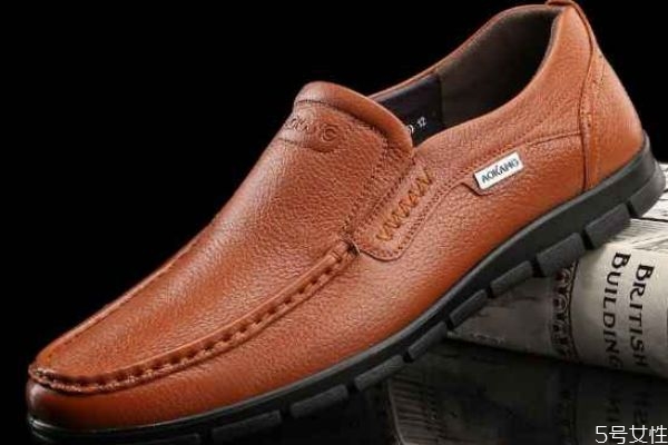 奧康屬于什么檔次 奧康和意爾康哪個耐穿 奧康屬于什么檔次 奧康和意爾康哪個耐穿