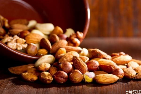 鮑魚果產自哪里呢 鮑魚果的生長環(huán)境是怎么樣的呢