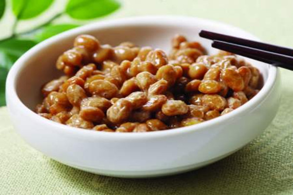 納豆飯前吃還是飯后吃 日本納豆的功效 納豆飯前吃還是飯后吃 日本納豆的功效