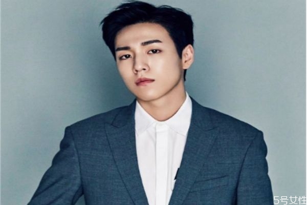 表白都需要準(zhǔn)備什么東西 表白的技巧有哪些 表白都需要準(zhǔn)備什么東西 表白的技巧有哪些