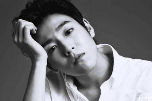 第一次相親男方和女方聊些什么 初次相親男方聊天必備 第一次相親男方和女方聊些什么 初次相親男方聊天必備