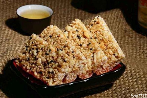 什么是米花糖呢 米花糖是哪來(lái)的特產(chǎn)呢 什么是米花糖呢 米花糖是哪來(lái)的特產(chǎn)呢