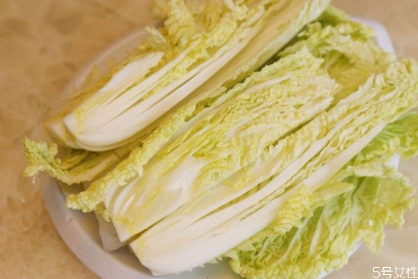 什么是娃娃菜呢 娃娃菜有什么營(yíng)養(yǎng)價(jià)值呢 什么是娃娃菜呢 娃娃菜有什么營(yíng)養(yǎng)價(jià)值呢