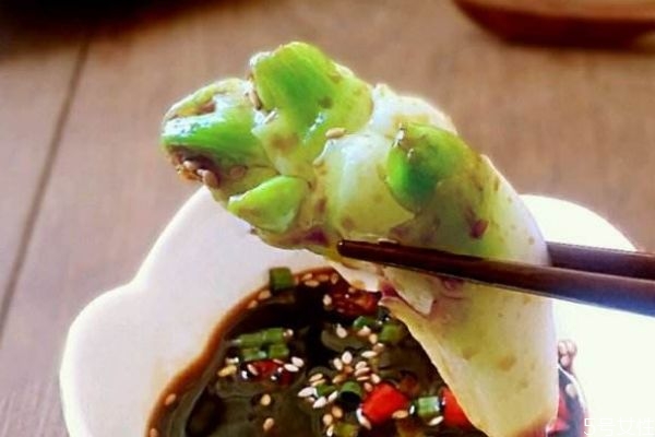 兒菜怎么做好吃呢 吃兒菜有什么注意的呢 兒菜怎么做好吃呢 吃兒菜有什么注意的呢