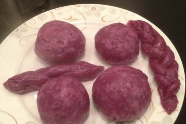 紫薯饅頭怎么做好吃 紫薯饅頭有什么營養(yǎng) 紫薯饅頭怎么做好吃 紫薯饅頭有什么營養(yǎng)