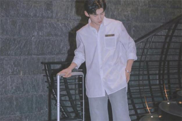 竹竿身材男生怎么搭配衣服 竹竿身材男生搭配禁忌 竹竿身材男生怎么搭配衣服 竹竿身材男生搭配禁忌