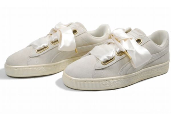 適合女生夏天穿的球鞋推薦 好看的碎花運(yùn)動(dòng)鞋推薦 適合女生夏天穿的球鞋推薦 好看的碎花運(yùn)動(dòng)鞋推薦