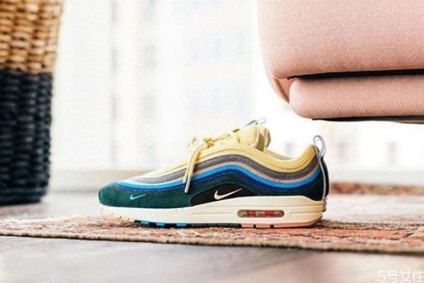 2020年熱門及冷門球鞋集合 復(fù)古風(fēng)白球鞋推薦 2020年熱門及冷門球鞋集合 復(fù)古風(fēng)白球鞋推薦