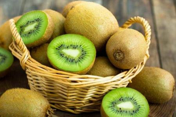 什么水果能解酒 吃獼猴桃有解酒的功效嗎 什么水果能解酒 吃獼猴桃有解酒的功效嗎