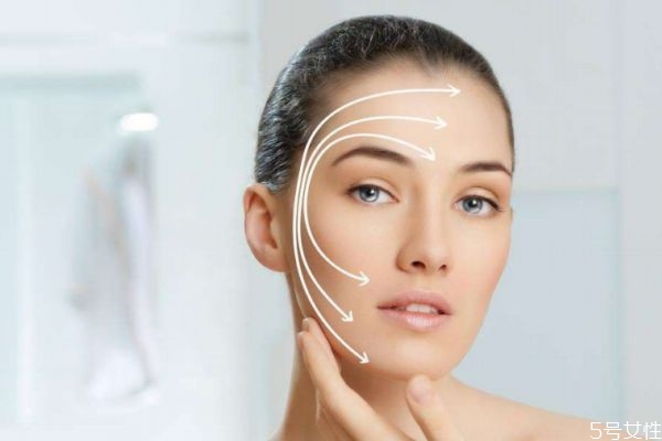 額頭填充是要幾只玻尿酸呢 玻尿酸額頭填充需要多少錢 額頭填充是要幾只玻尿酸呢 玻尿酸額頭填充需要多少錢