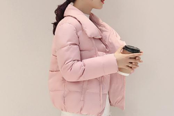 棉襖太蓬松臃腫怎么辦 臃腫的棉襖里面搭什么好 棉襖太蓬松臃腫怎么辦 臃腫的棉襖里面搭什么好