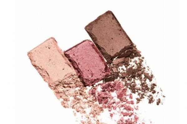 眼影質量怎么判斷 眼影質量壞有什么危害呢 眼影質量怎么判斷 眼影質量壞有什么危害呢