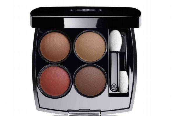 眼影質量怎么判斷 眼影質量壞有什么危害呢 眼影質量怎么判斷 眼影質量壞有什么危害呢