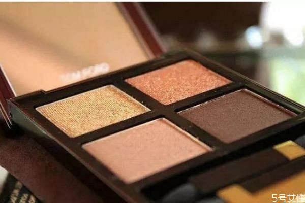 眼影質量怎么判斷 眼影質量壞有什么危害呢 眼影質量怎么判斷 眼影質量壞有什么危害呢