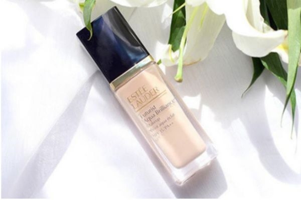 沁水粉底液63號(hào)很白嗎 沁水粉底液63黃嗎 沁水粉底液63號(hào)很白嗎 沁水粉底液63黃嗎